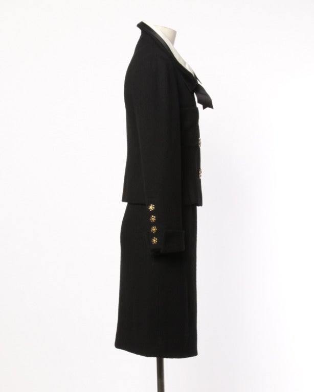 Chanel by Karl Lagerfeld Schwarzer Wollanzug 2-teilig - Jacke mit abnehmbarem Kragen Damen