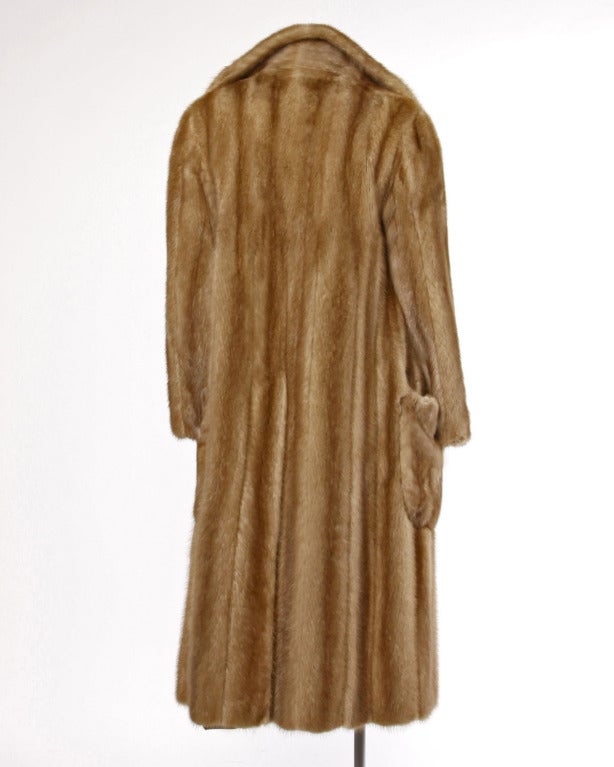 Geoffrey Beene Vintage 1970s 70s Mink Fur Coat with Leather Belt In Excellent Condition In Sparks, NV