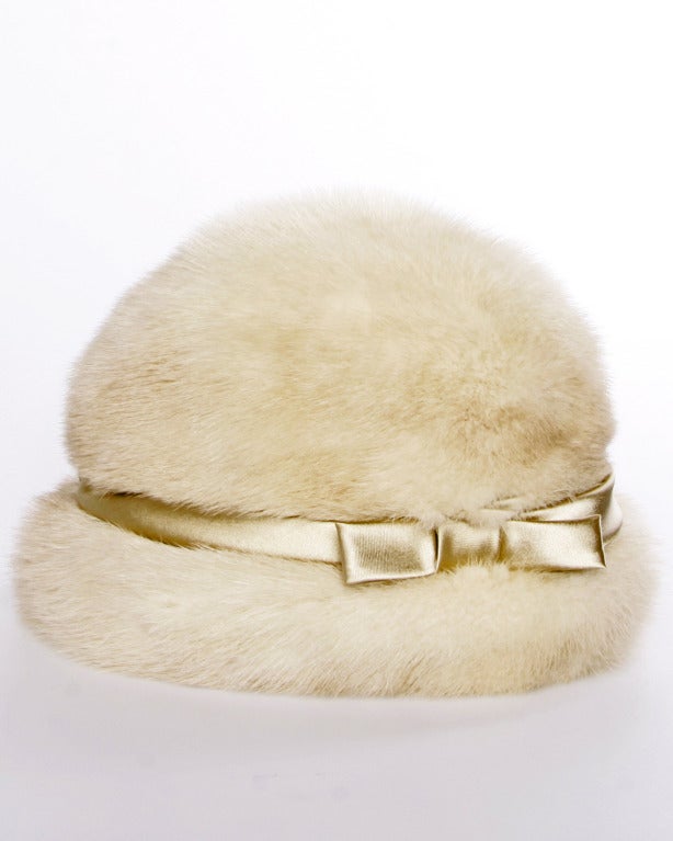 Women's Vintage 1950s 50s Blond Mink Fur Coat + Hat 2-Piece Set