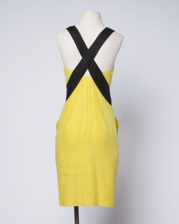 Guy Laroche Vintage 1980s 80s Yellow + Black Open Back Linen Sheath Dress In Excellent Condition In Sparks, NV