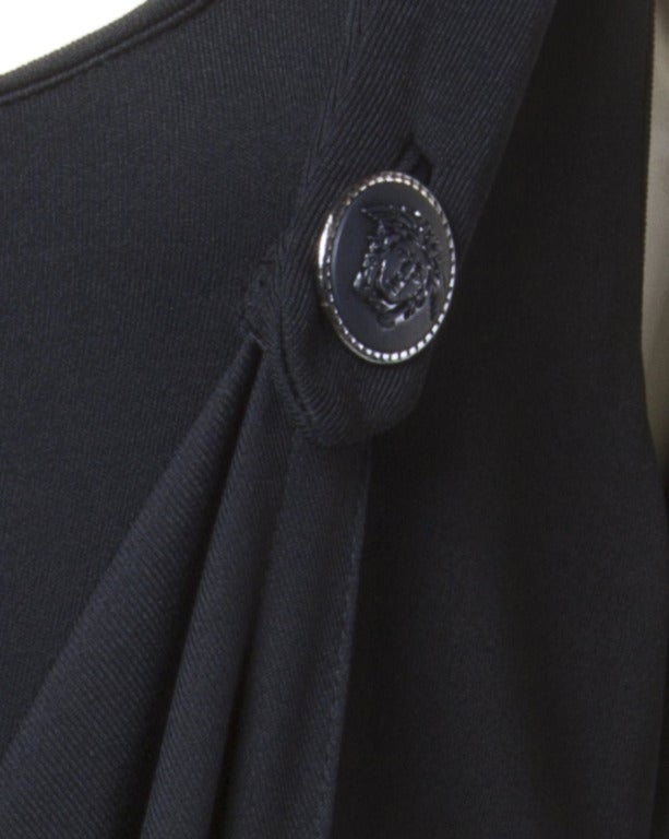 Gianni Versace Couture Vintage 1990s Draped Medusa Button Black Cocktail Dress in vendita 2