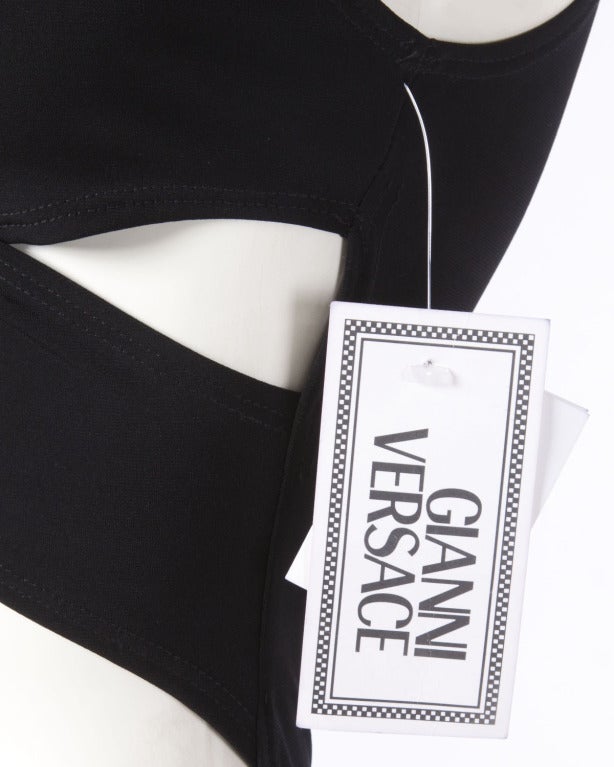 Women's Unworn Gianni Versace Couture Vintage 1990s 90s Black Cut Out Black Dress