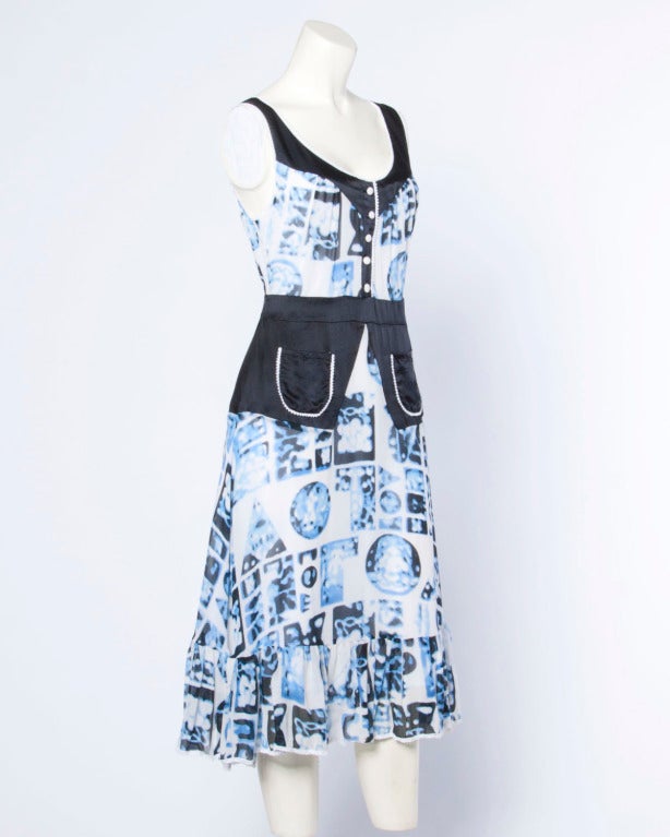 Moschino Cheap & Chic Blue Abstract Print Silk Dress with Ric Rac Trim In Excellent Condition In Sparks, NV