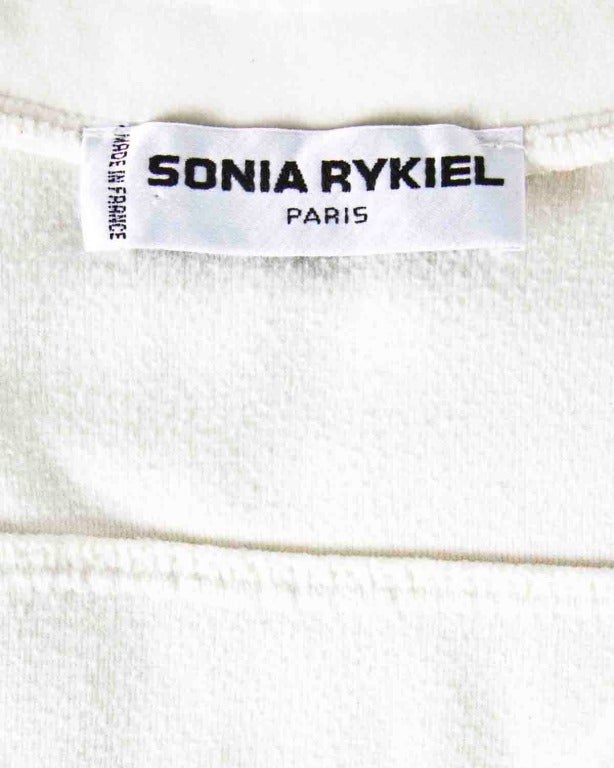 Fantastic velour sporty zip up vest by Sonia Rykiel. Utility-inspired zip pockets and soft ivory fabric.

Details: 

Front zip pockets
Circa: 1990s
Label: Sonia Rykiel
Estimated Size: M-L
Color: Ivory
Fabric: