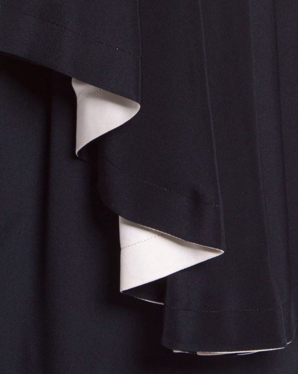 Vintage Bernard Perris Paris Stunning Black + White 100% Silk Peplum Dress 4