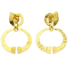 DAVID WEBB Hammered Gold Earrings