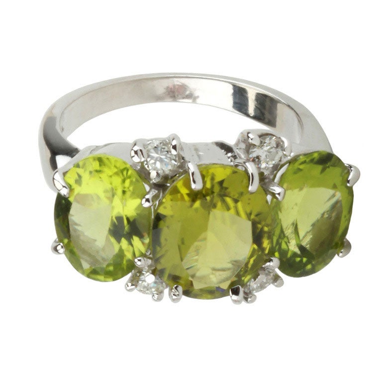 Mini GUM DROP™ Ring with Peridot and Diamonds For Sale