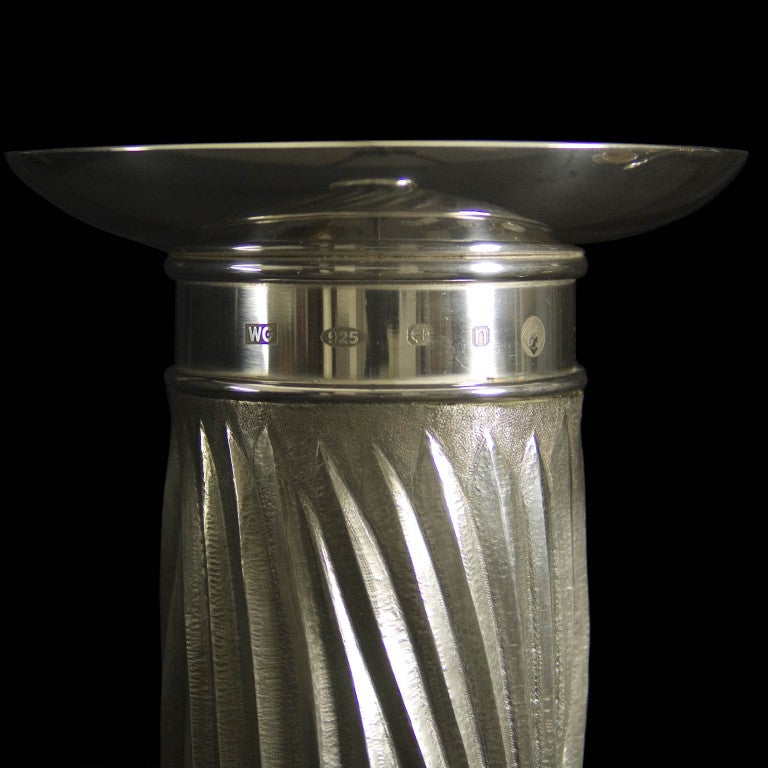 A Modern Silver Vase In Excellent Condition In London, GB