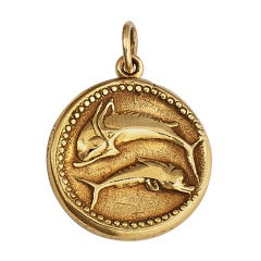 Van Cleef & Arpels Pisces Gold Zodiac Pendant