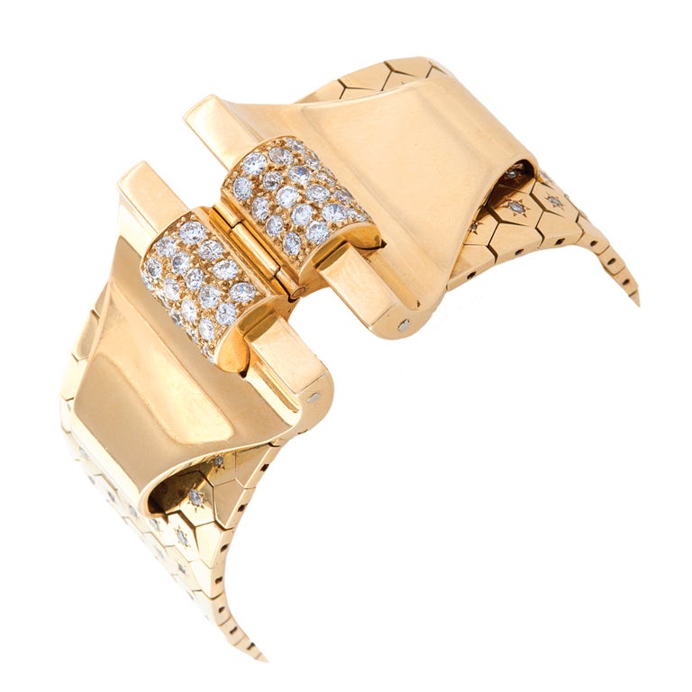 VAN CLEEF & ARPELS 'LUDO" Gold Diamond Retro Bracelet For Sale