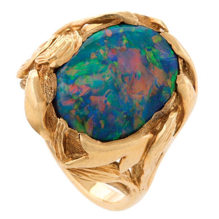 VAN CLEEF & ARPELS Black Opal Gold Ring For Sale