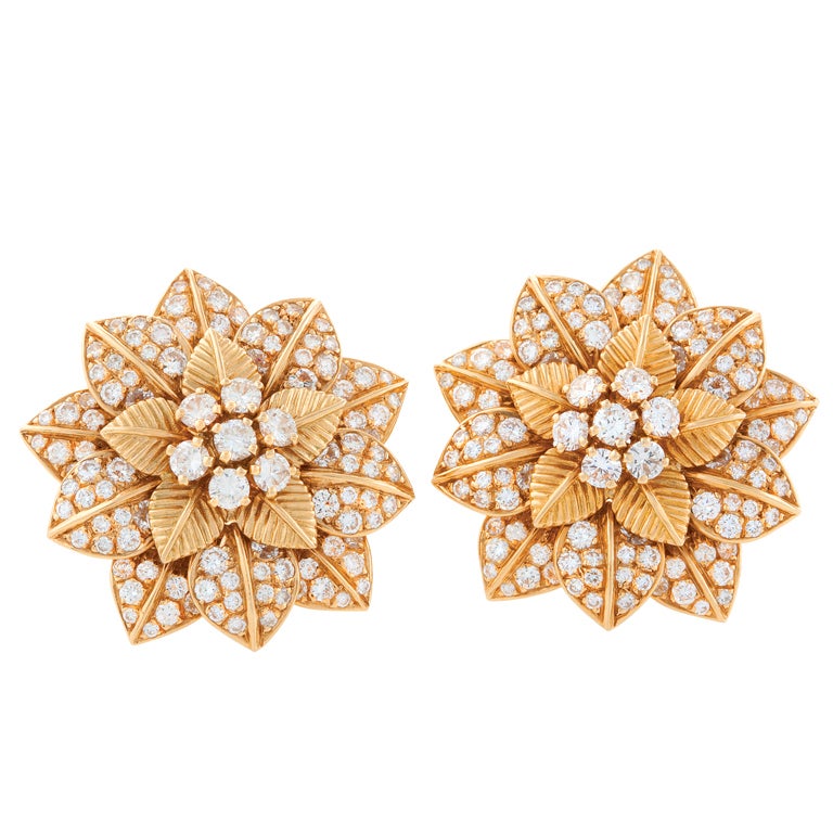 VAN CLEEF & ARPELS Diamond Gold Blossom Earclips For Sale