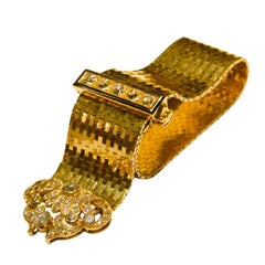Van Cleef & Arpels Bracelet sophistiqué en or jaune avec émail et diamants