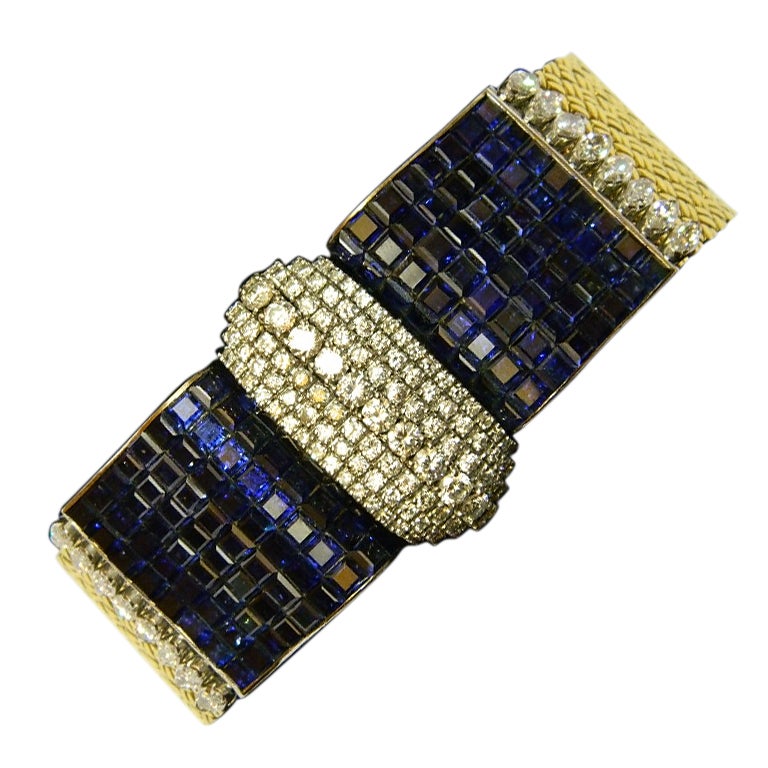 An Extraordinary "Invisible Set"  French Bracelet