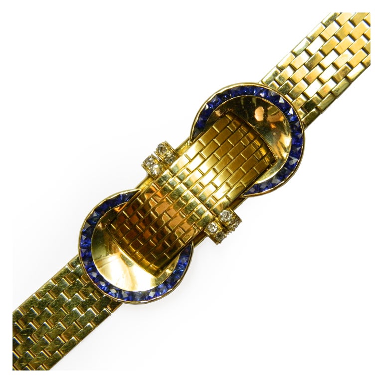 VAN CLEEF & ARPELS A Sophisticated Yellow Gold Bracelet Watch