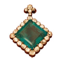 An Extraordinary Antique Colombian Emerald Pendant
