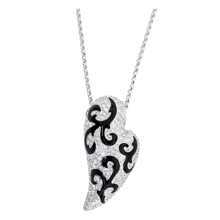 Beautiful Diamond and Enamel Picasso Style Heart Necklace For Sale