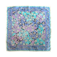 Leaf motif printed silk pocket square