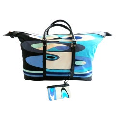 Oversized oval print duffle bag & coin pouch
