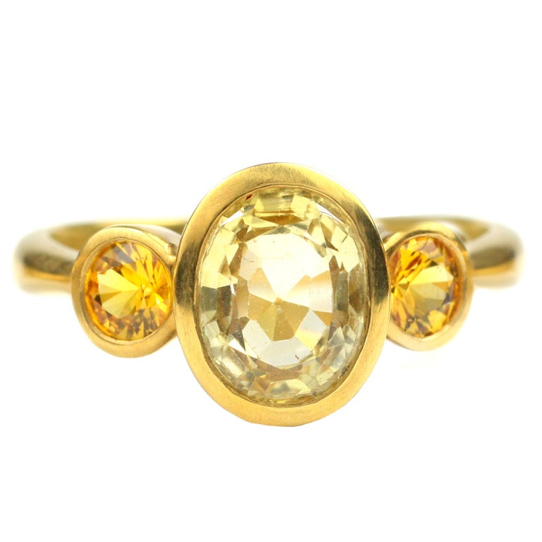 Yellow Sapphire and 22kt Gold Ring