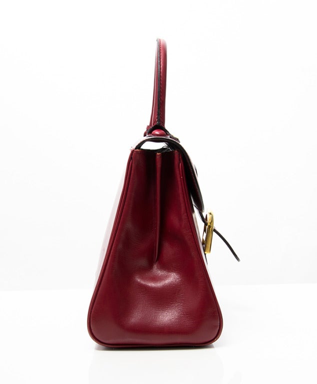Delvaux Brillant MM Red In Excellent Condition In Antwerp, BE