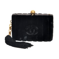 CHANEL VELVET BLACK 
GOLD HARDWARE CLUTCH