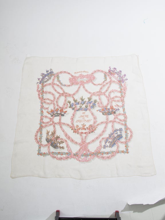 Extraordinary white and pale pink transparant mousseline Hermes scarf. Guirlandes and flower theme.

90cm x 90cm 
35,5