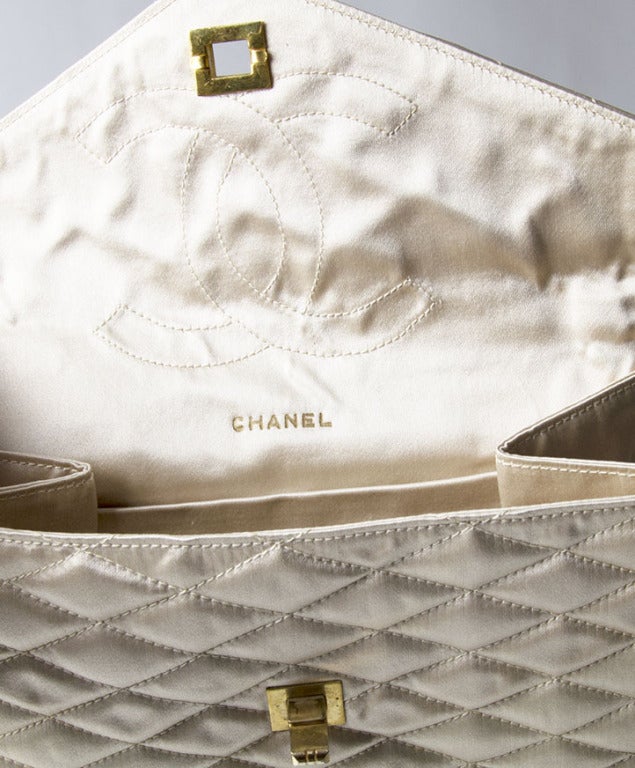 Vintage Chanel Evening Top Handle Bag Clutch 3