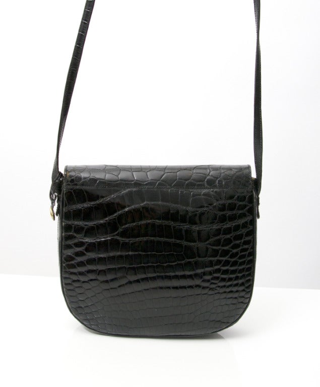 Black Delvaux Bag made from real crocodile hide. Comes with original dustbag. 

Dimensions: 

8,5