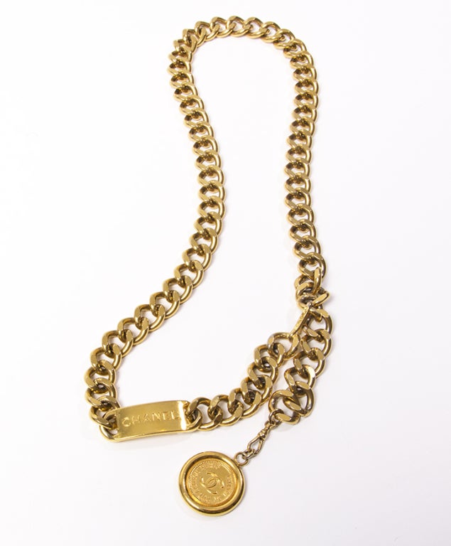 Women's CHANEL Gold chain link belt with logo plate and medallion