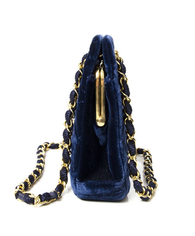 Chanel Blue Velour 80' Evening Bag In Excellent Condition In Antwerp, BE