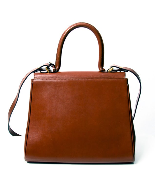 Delvaux Cognac Brillant MM With Shoulder Strap In Excellent Condition In Antwerp, BE
