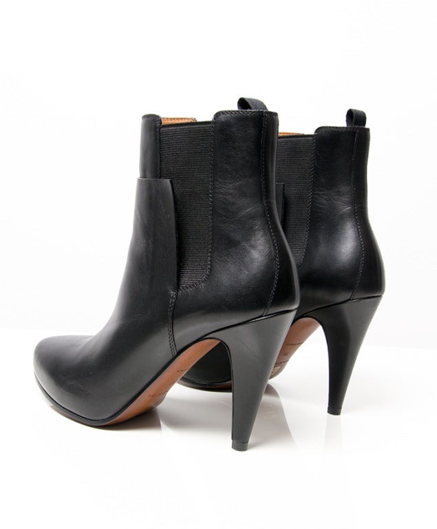 Women's Balenciaga Black Calf Leather Ankle Boots