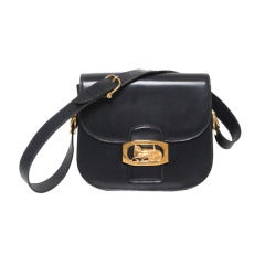 Celine horse carriage clapse shoulder bag