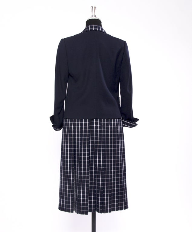 Celine Skirt suit with knee-length pleated skirt In Excellent Condition In Antwerp, BE