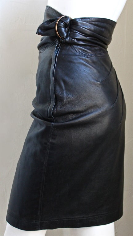 Women's 1980's AZZEDINE ALAIA black leather skit with side buckle For Sale