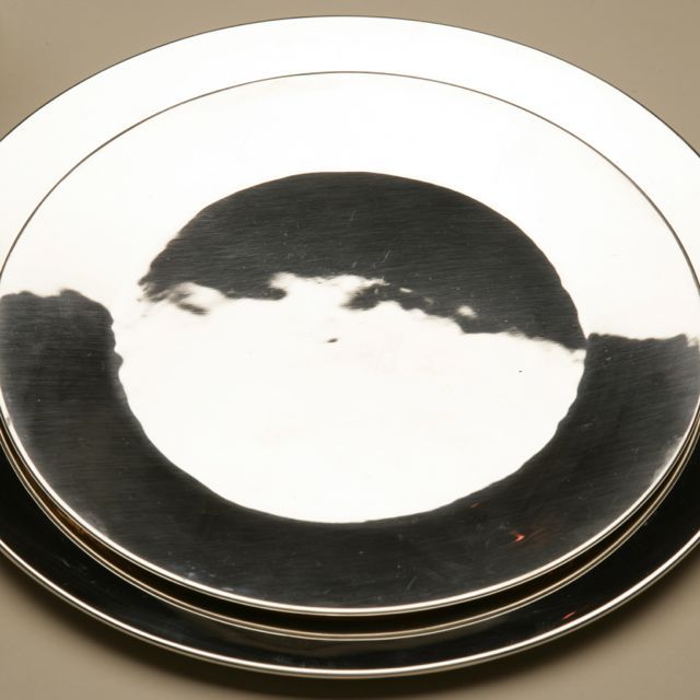 Rare sterling silver service set of 12.  Dinner chargers, salad plates, butter plates and
goblets. 

 This set was commissioned by John Huston( FILM DIRECTOR ) as a wedding gift. Produced by William Spratling in 1960's 

DOES NOT INCLUDE