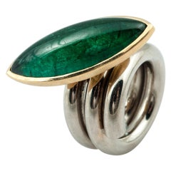 Green Tourmaline and 18 kt gold ring