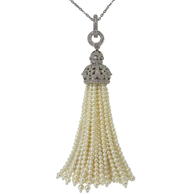 Pearl and diamond tassel pendant For Sale at 1stDibs