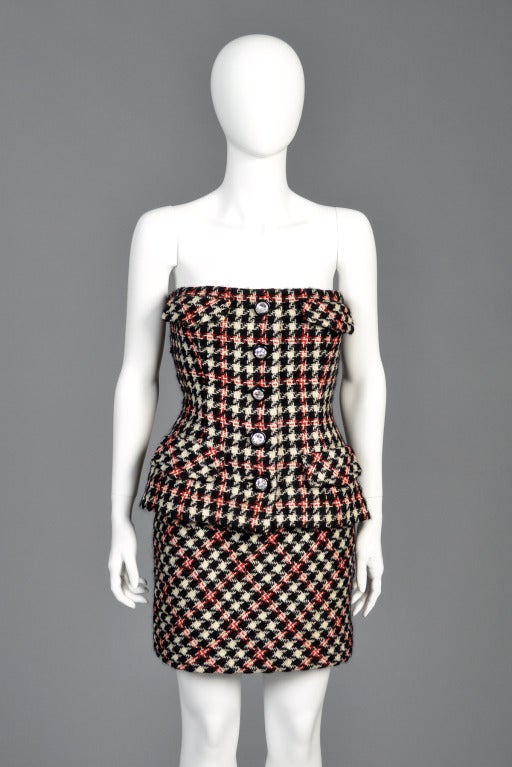 Bill Blass 1980s Houndstooth Strapless Mini Dress with Peplum In Excellent Condition In Yucca Valley, CA