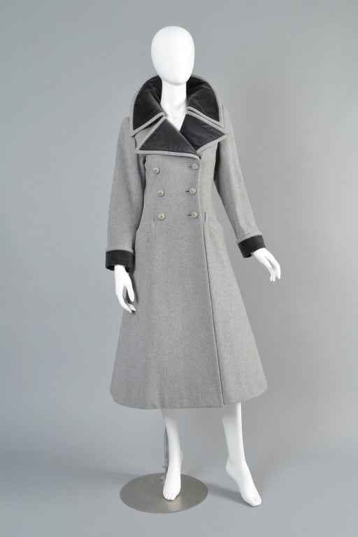 Beautiful F/W 1980 Yves Saint Laurent  Rive Gauche military coat. AMAZING piece. Ultra soft pale grey brushed wool/cashmere blend. Double breasted front with flared skirt. Dark grey velvet cuffs + collar. Killer contrasting pale pink lining.