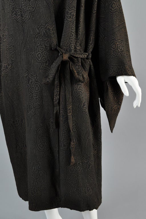 1920s Lamé Coat with Draped Sleeves 1