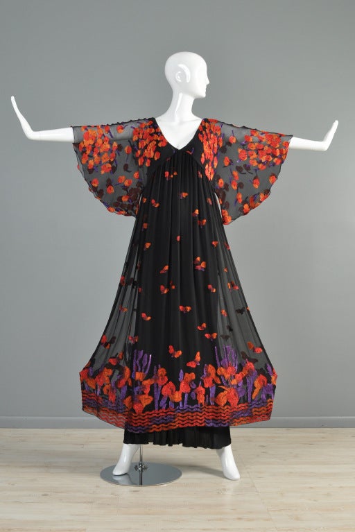 Women's Janice Wainwright Embroidered Silk Butterflies Gown