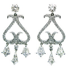5.29 carats Kite and Round Diamond Chandelier Earrings 9