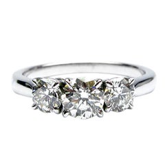 1.21 carats H SI1 Round Brilliant Diamond 3-Stone Ring