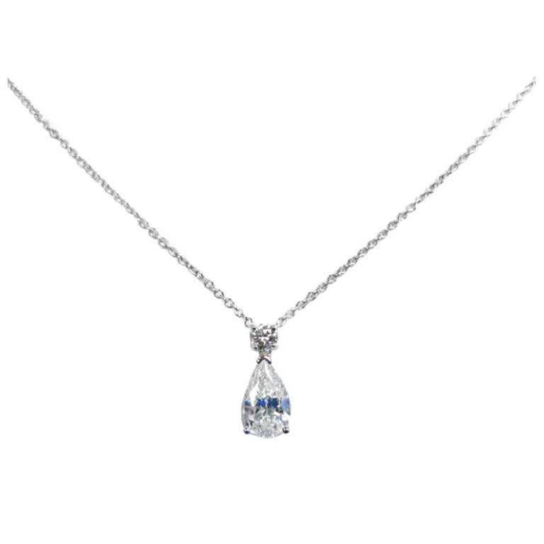 1.22 carats H SI1 Pear Drop Diamond Necklace