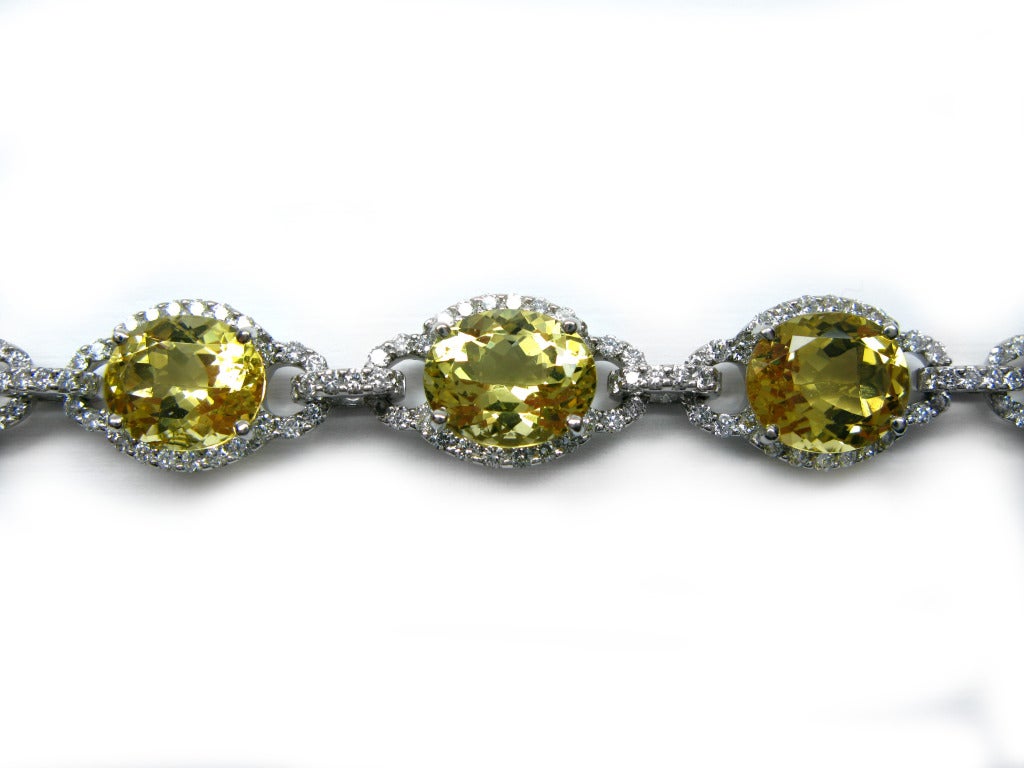 Contemporary Yellow Beryl and Diamond Bracelet