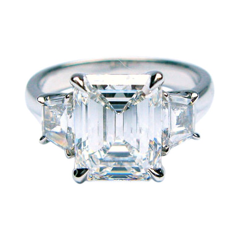 3.02Ct E VS1 Emerald Diamond Ring