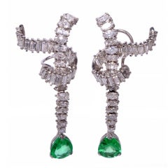 Circa 1940s Diamond Emerald Platinum Drop Earrings