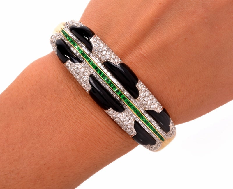 Stylish Diamond Emerald Gold Onyx Bangle Bracelet 2